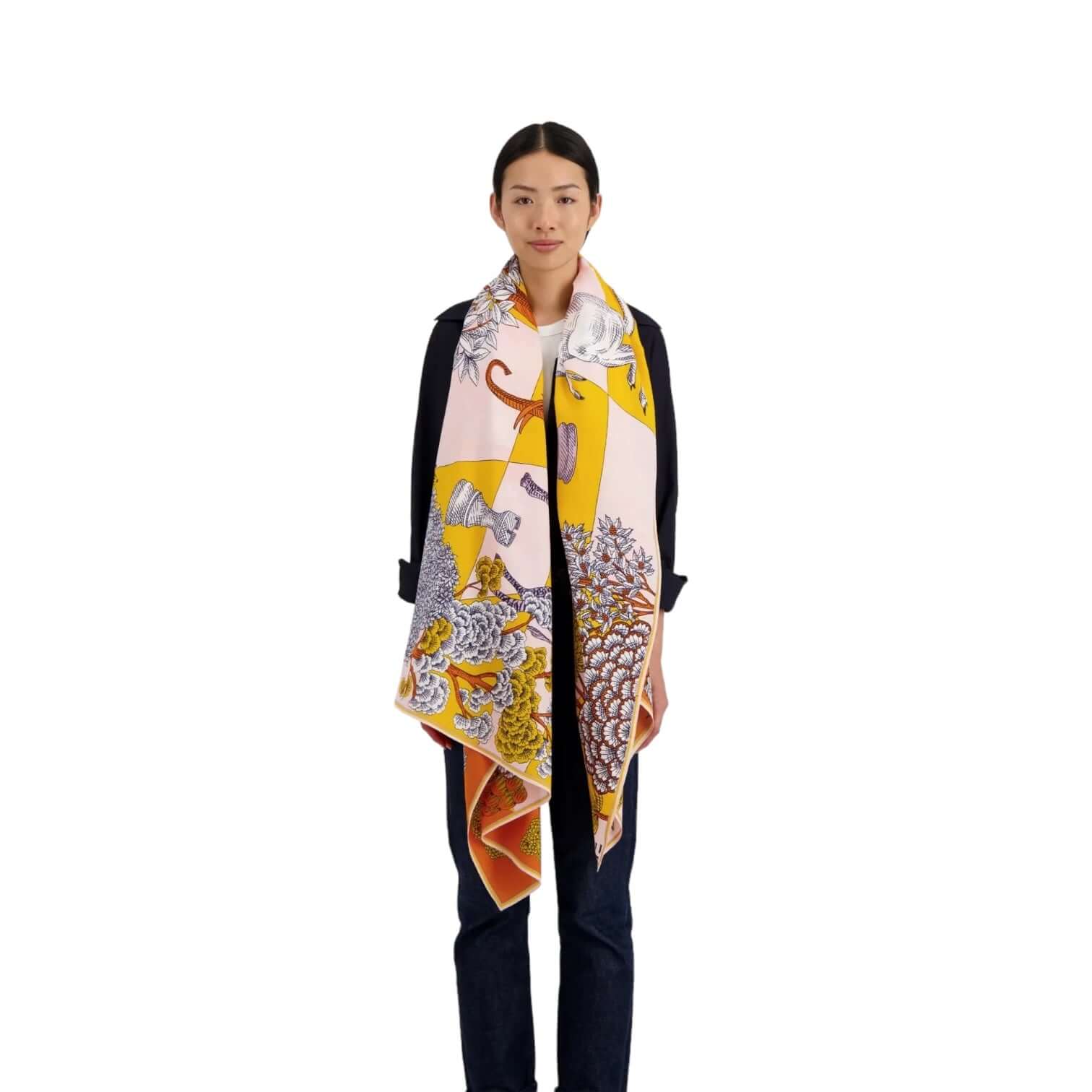 Model wearing Sciarpa Magnus Summer scarf, featuring unique internal designs in soft cotton and silk blend.