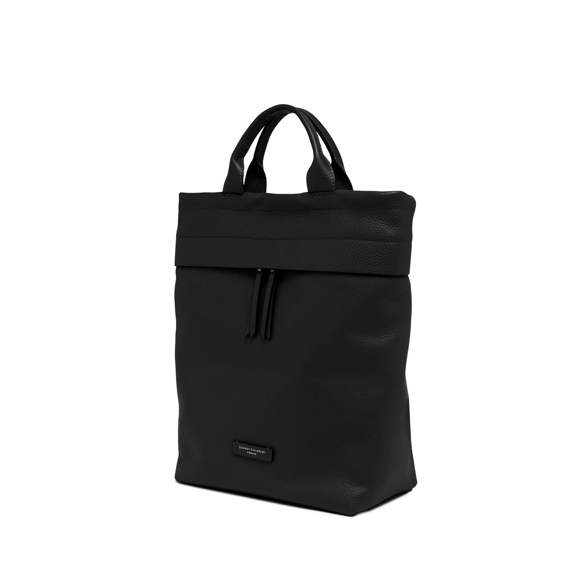 Andrea sportivo zaino in pelle martellata, manici superiori e spallacci, dimensioni 38x27x12 cm.