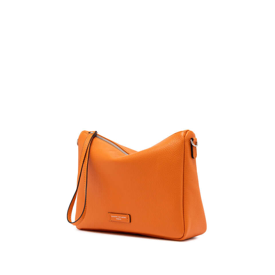 Nora Pouch by Gianni Chiarini, orange leather bag with wrist strap, adjustable crossbody, zip closure, dimensions 28x21x9 cm.