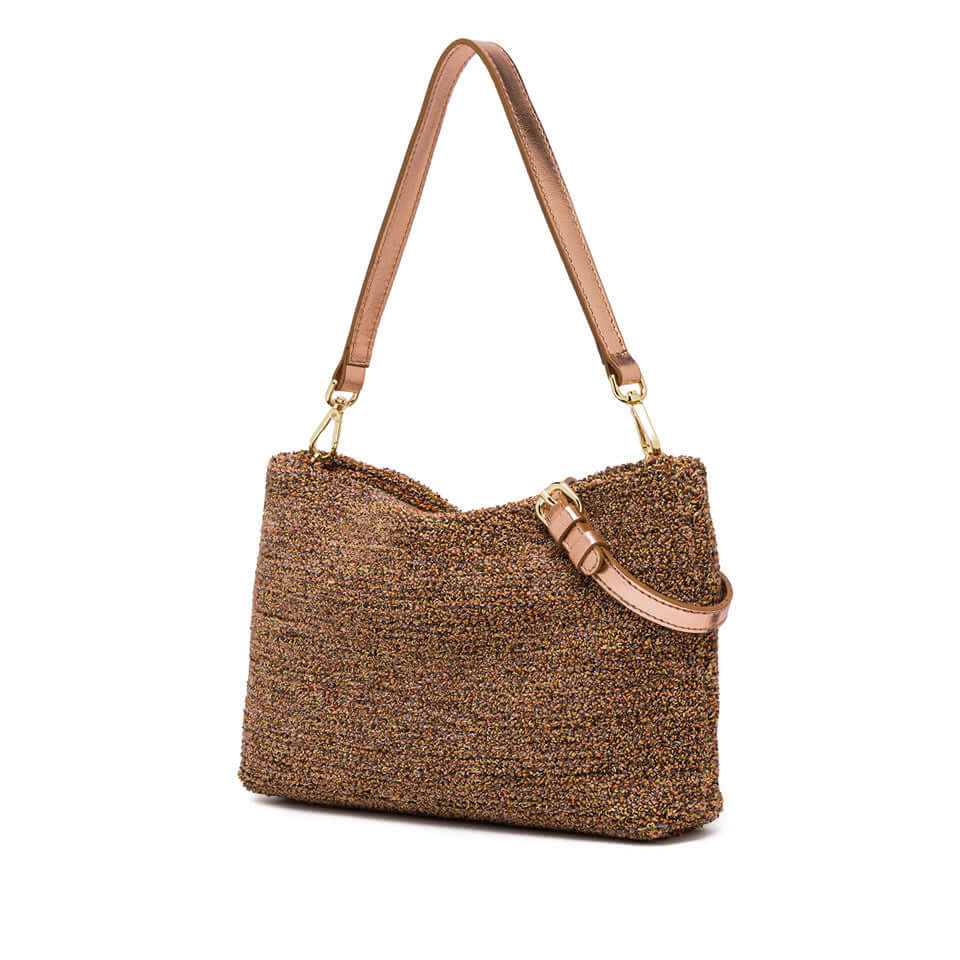 BRENDA pochette by Gianni Chiarini in textured fabric with removable chain, adjustable crossbody strap, 32x22x3 cm.