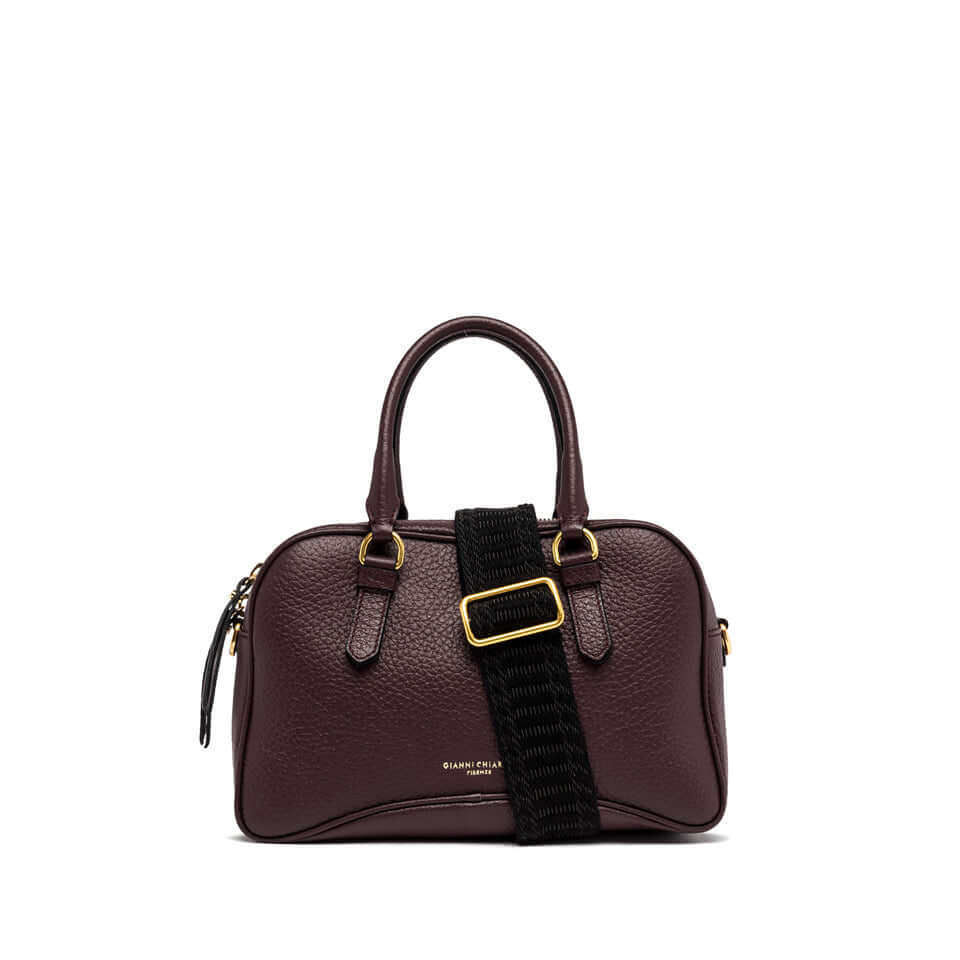 Chiara vintage leather handbag in dark burgundy with removable woven strap, ideal for cross-body use.