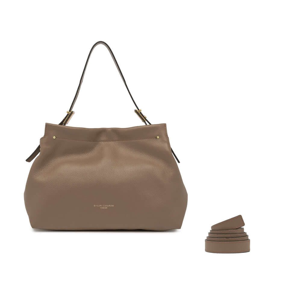 Matilde leather shoulder bag in taupe with elegant design and detachable strap, dimensions 31x21x12 cm.