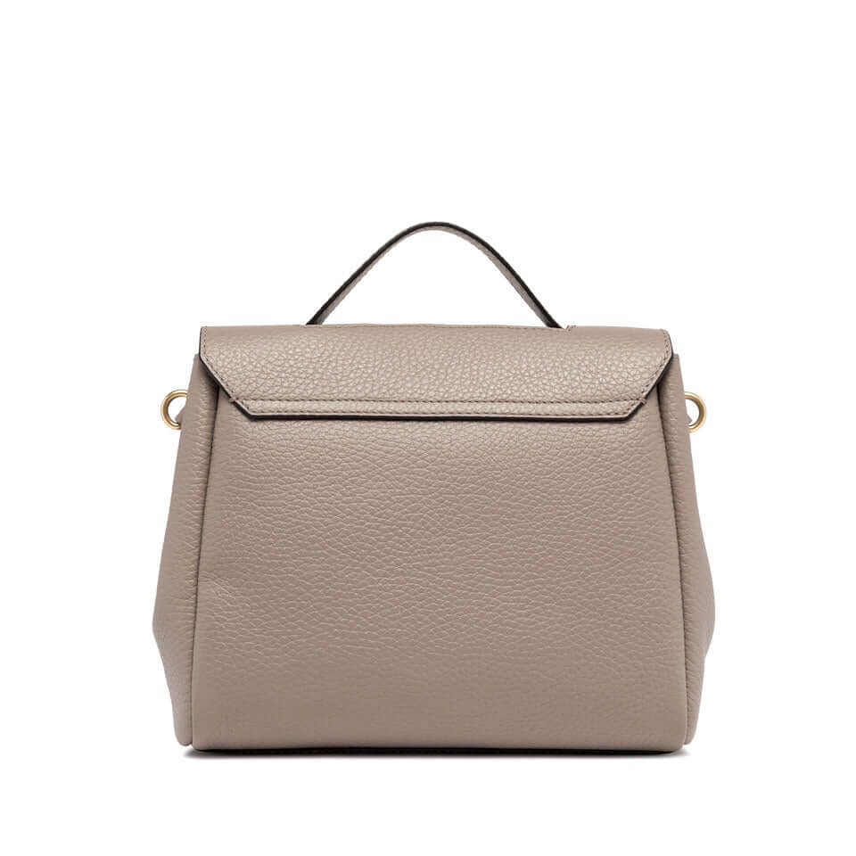 Clio borsa a cartella Gianni Chiarini in pelle grana maxi, colore beige, con manico superiore e tracolla regolabile.