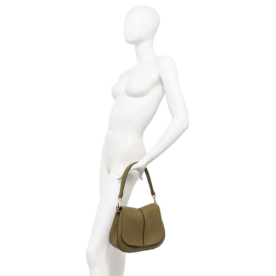 Helena Round bag by Gianni Chiarini in olive green, featuring a chic design and adjustable straps.