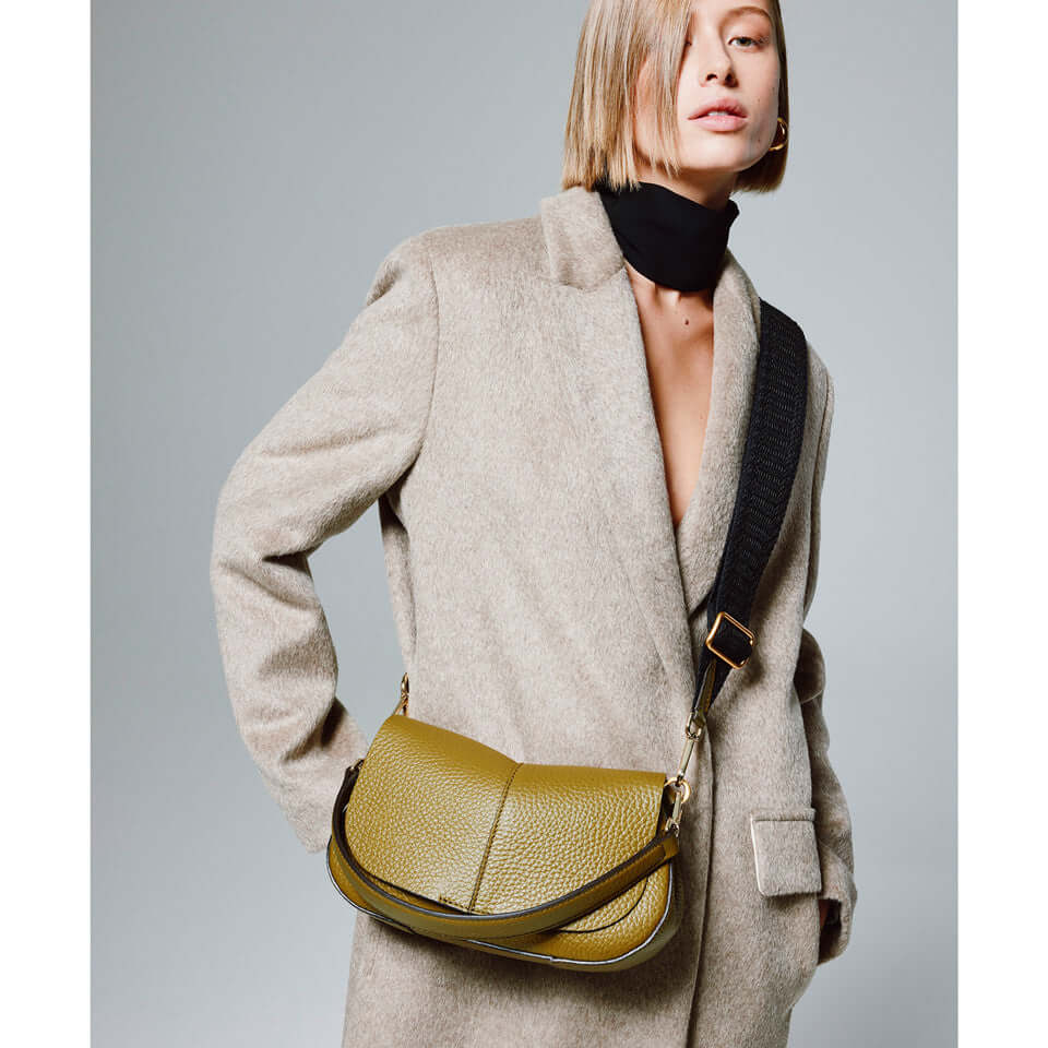 Gianni Chiarini Helena Round bag in textured olive leather with stylish removable straps.