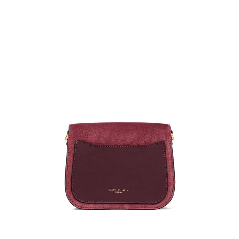 Meg crossbody bag in burgundy suede with metal charm closure and leather strap, dimensions 23x19x9 cm.