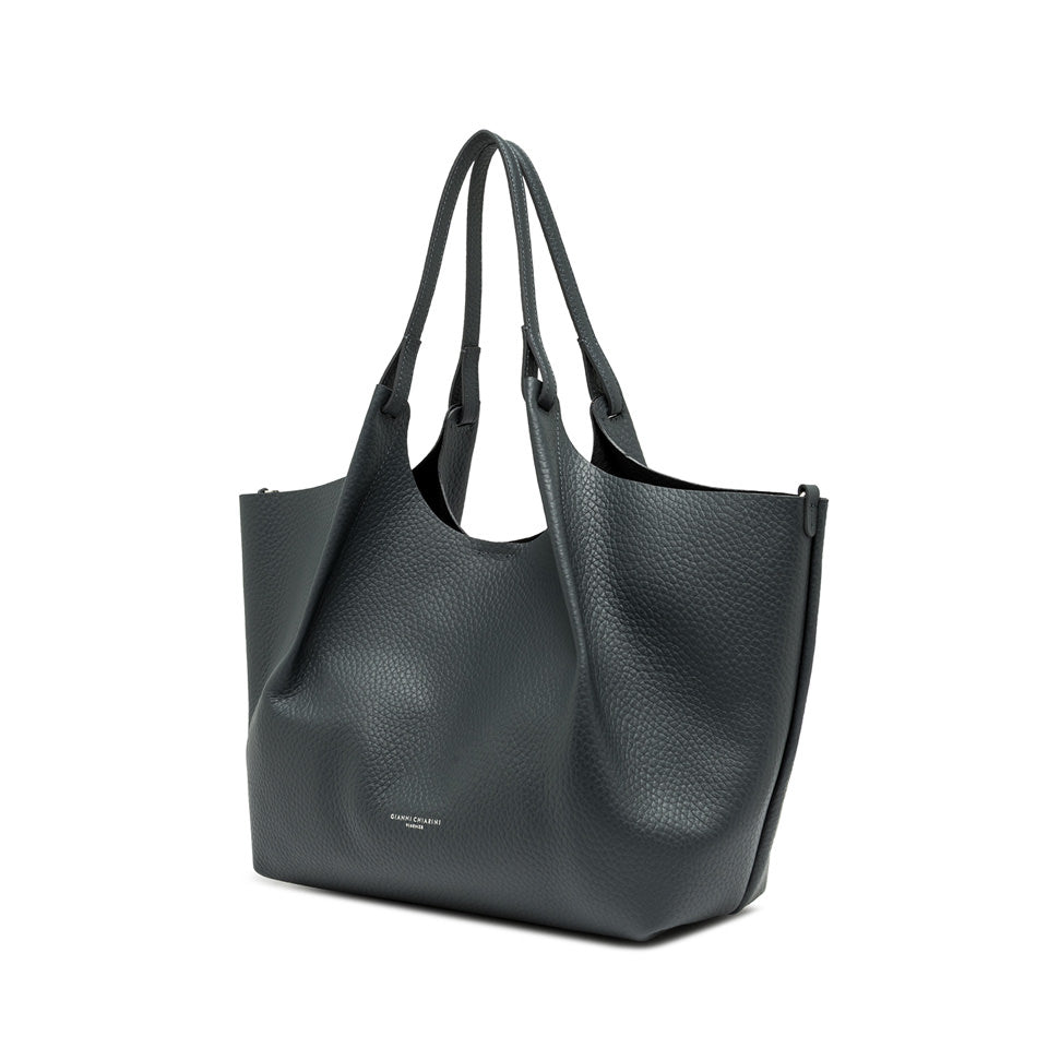 DUA mino bag in textured black leather by Gianni Chiarini, featuring a spacious design for practical use.