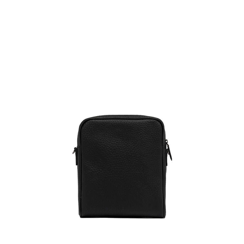 FLORENCE black leather crossbody bag with zip closure, front pocket, and adjustable strap, dimensions 19x23x5 cm.