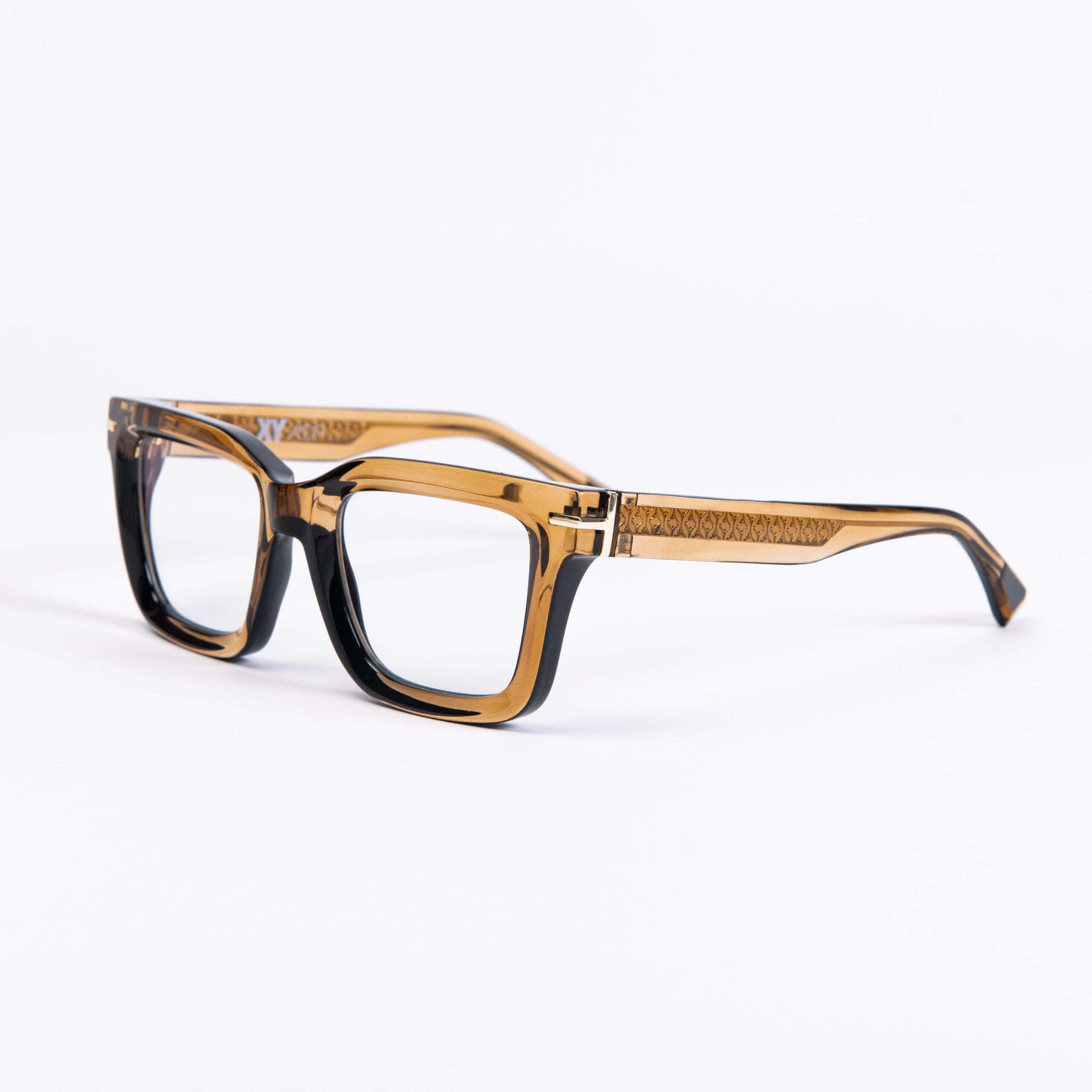 Occhiali CORAL GABLE C20 con frontale marrone trasparente e aste nere, collezione XY by AirDP