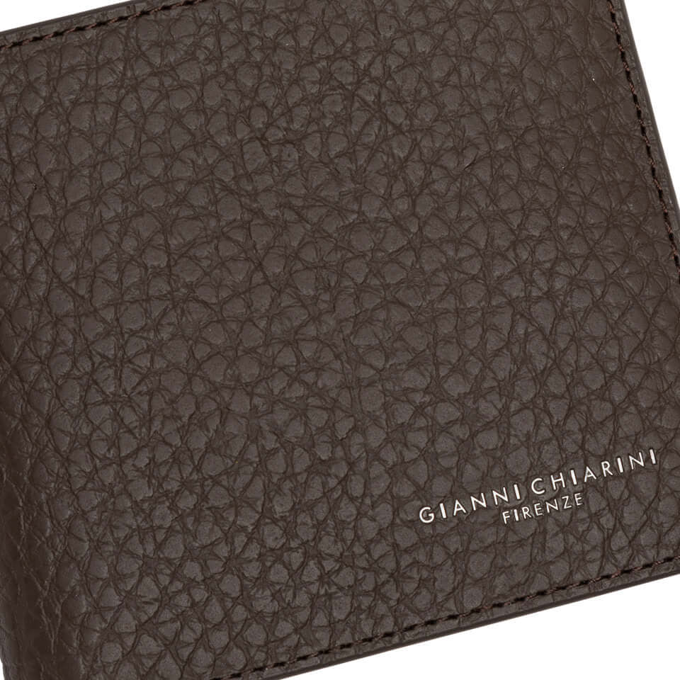 Portafoglio in pelle Gianni Chiarini, grana maxi, pratico ed elegante, dimensioni 10x8x2 cm, colore marrone.