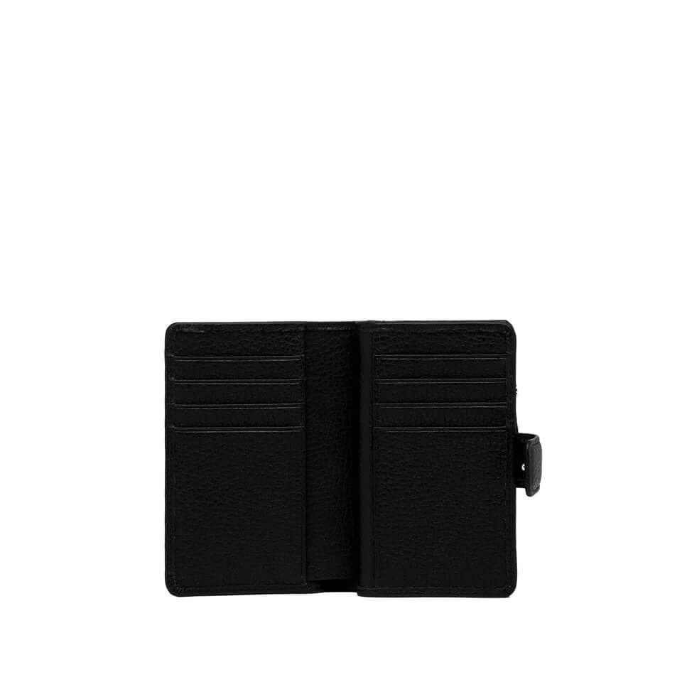 Interno del portafoglio Wallets Dollaro di Gianni Chiarini in pelle martellata, con tasche multiple e chiusura a bottone.