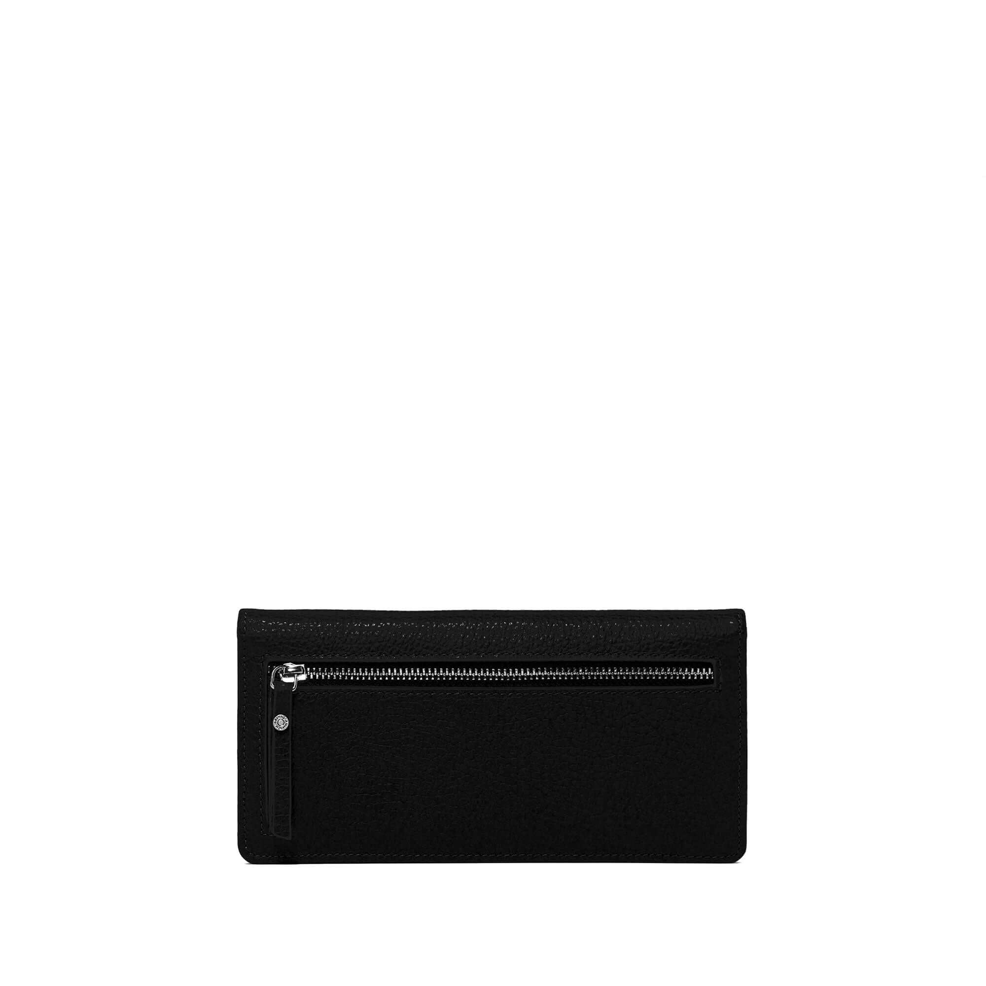 Elegant black wallet by Gianni Chiarini, made with hammered leather, featuring a zip closure and compact design.