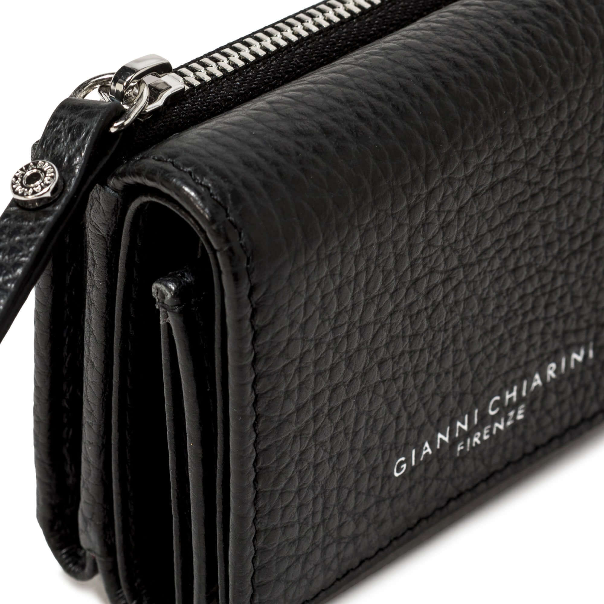 Elegant black Gianni Chiarini Firenze wallet in soft grain leather with zip and multiple compartments.