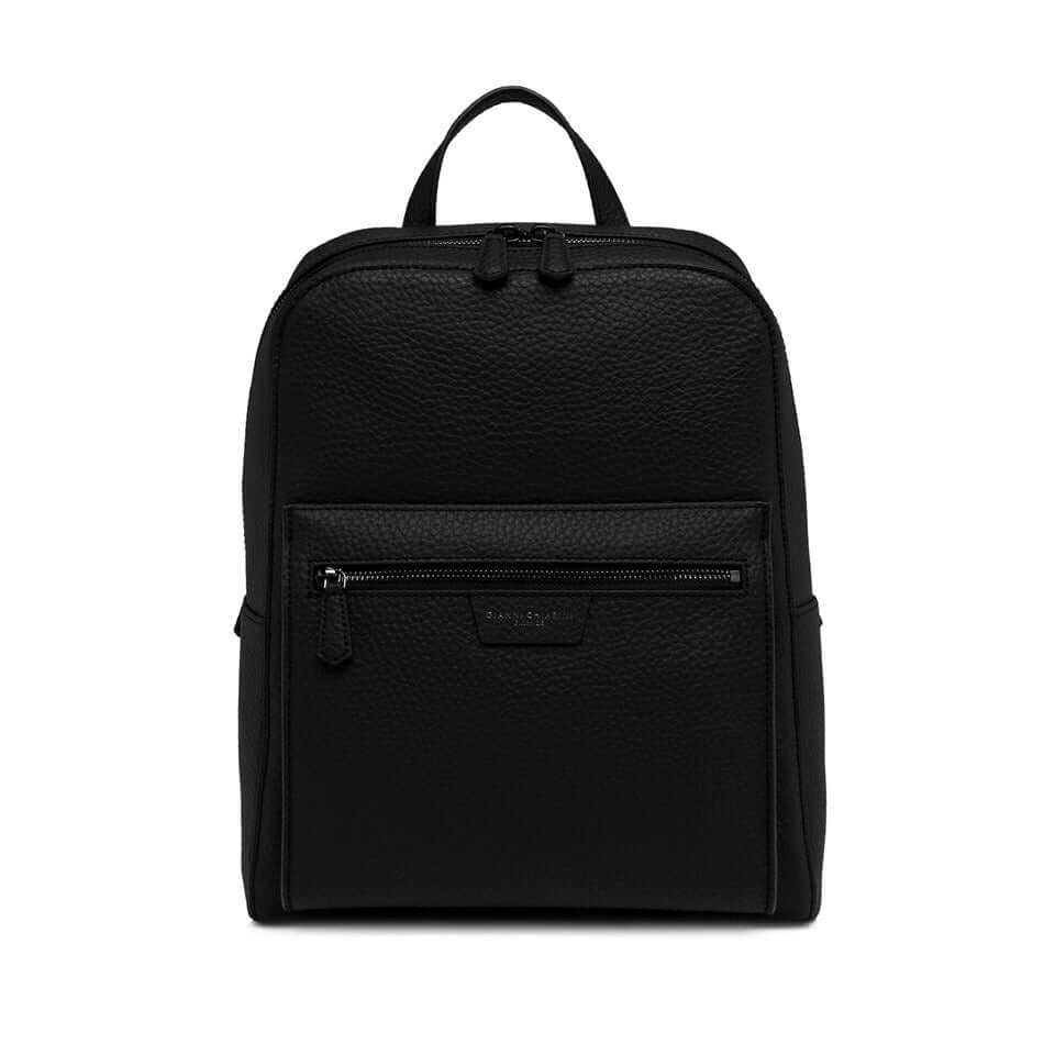 FLORENCE backpack by Gianni Chiarini, black, minimal design, made of maxi grain leather, functional and stylish accessory.