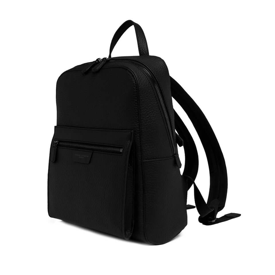 FLORENCE by Gianni Chiarini, minimal black leather backpack with zip pocket and clean lines, perfect for modern style.