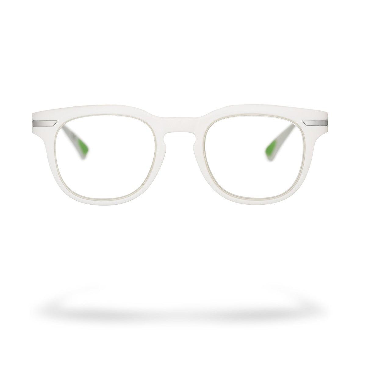 occhiali PAOLA C7 in design total white con dettagli verdi, eleganza minimal e raffinata del marchio AirDP Style.