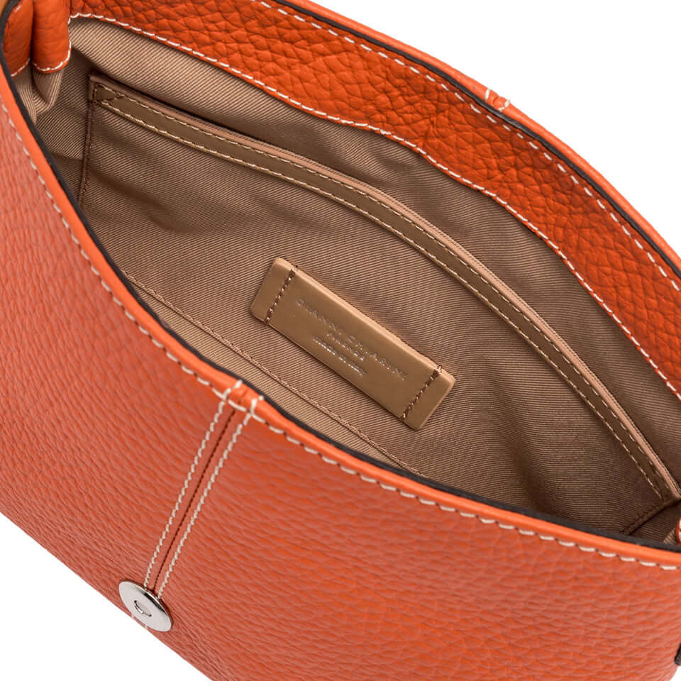 Inside view of Alessandra bag by Gianni Chiarini Firenze, showcasing maxi grain leather and elegant lining details.