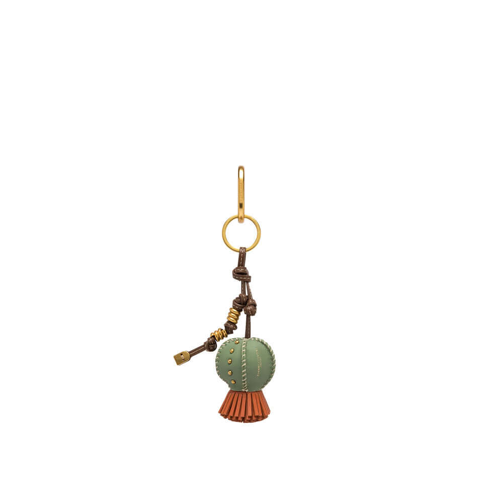 CHARM Cactus by Gianni Chiarini, originale accessorio in pelle sintetica con borchie, ideale per borse e zaini.