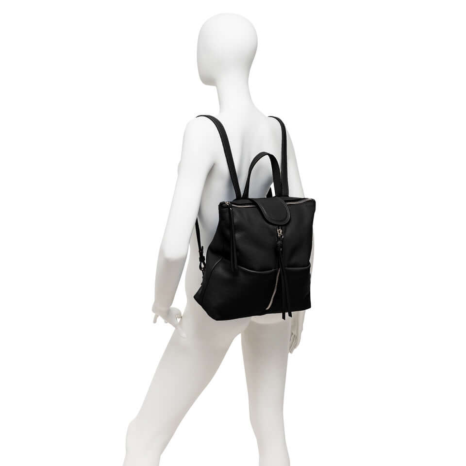 Black Gianni Chiarini Firenze Giada backpack displayed on a mannequin, highlighting its practical design and zip closure.
