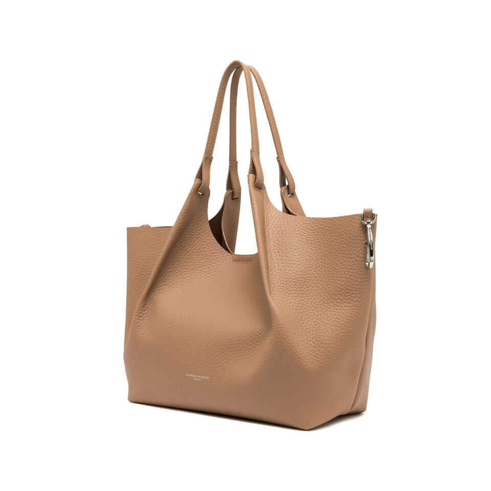 Borsa DUA Gianni Chiarini in pelle bubble double, colore beige, con doppie maniglie e chiusura lampo.