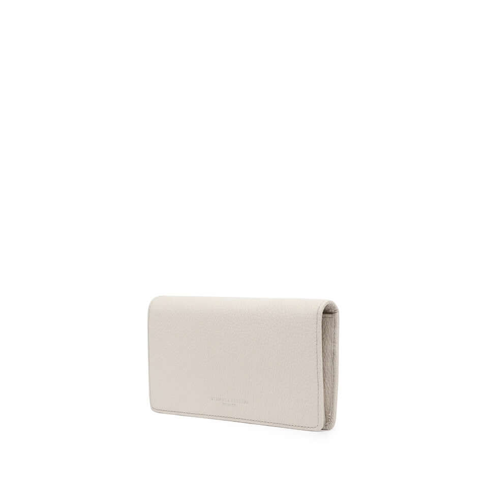 Elegant Gianni Chiarini Firenze wallet in soft textured leather, perfect for fashion-forward individuals.