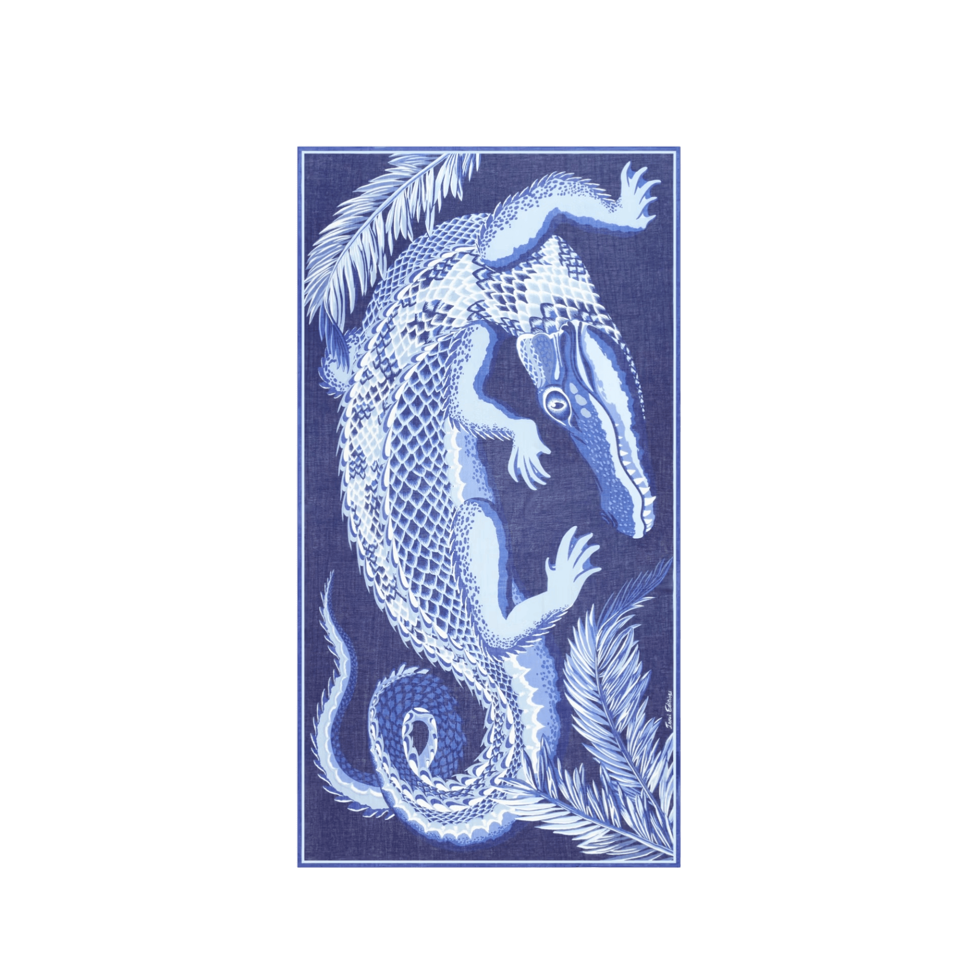 Asciugamano da spiaggia in cotone Inoui Editions con design di coccodrillo su sfondo blu.