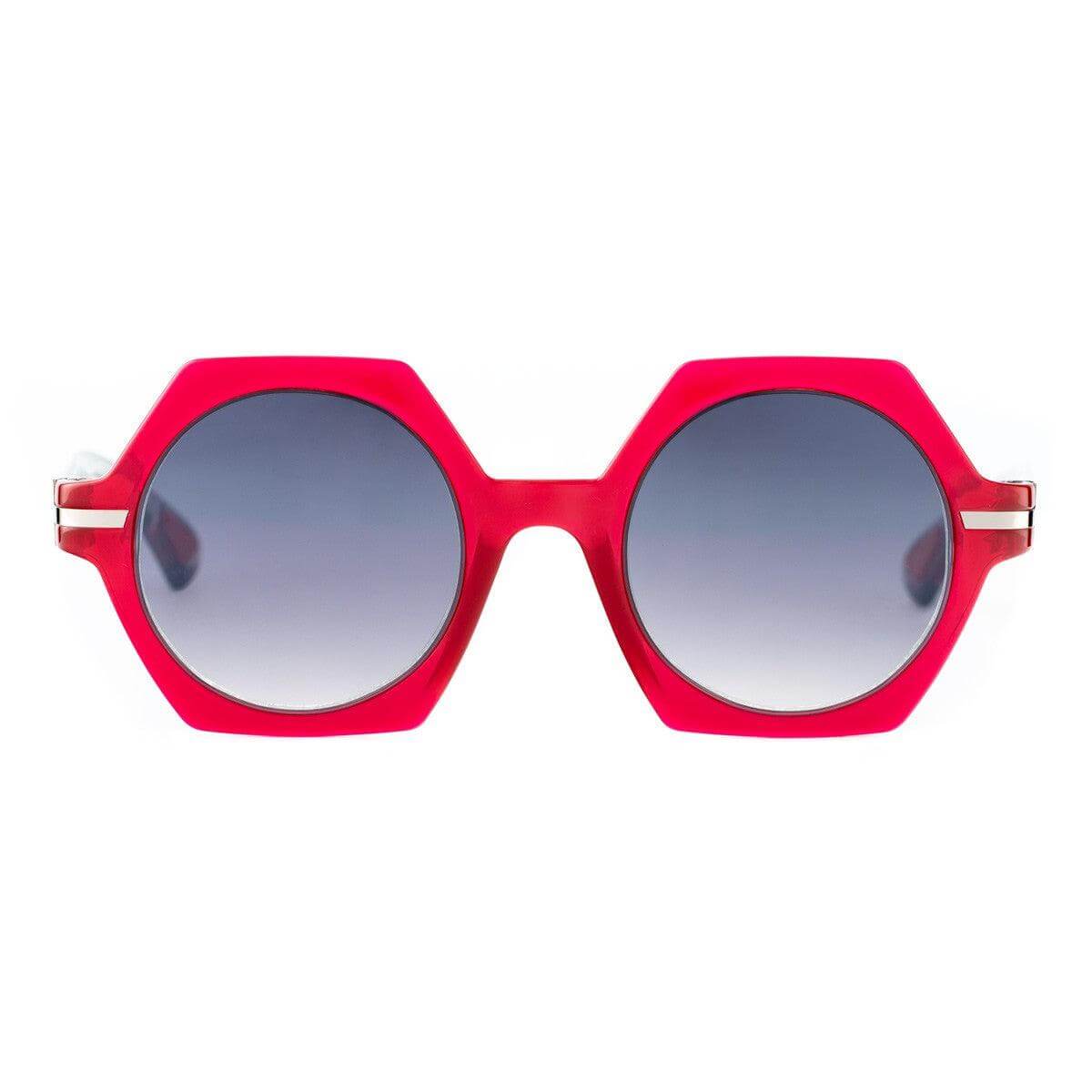 Occhiali da sole donna MARIA CHIARA C3 di Alessandro Del Piero, design geometrico rosso con lenti grigie sfumate.