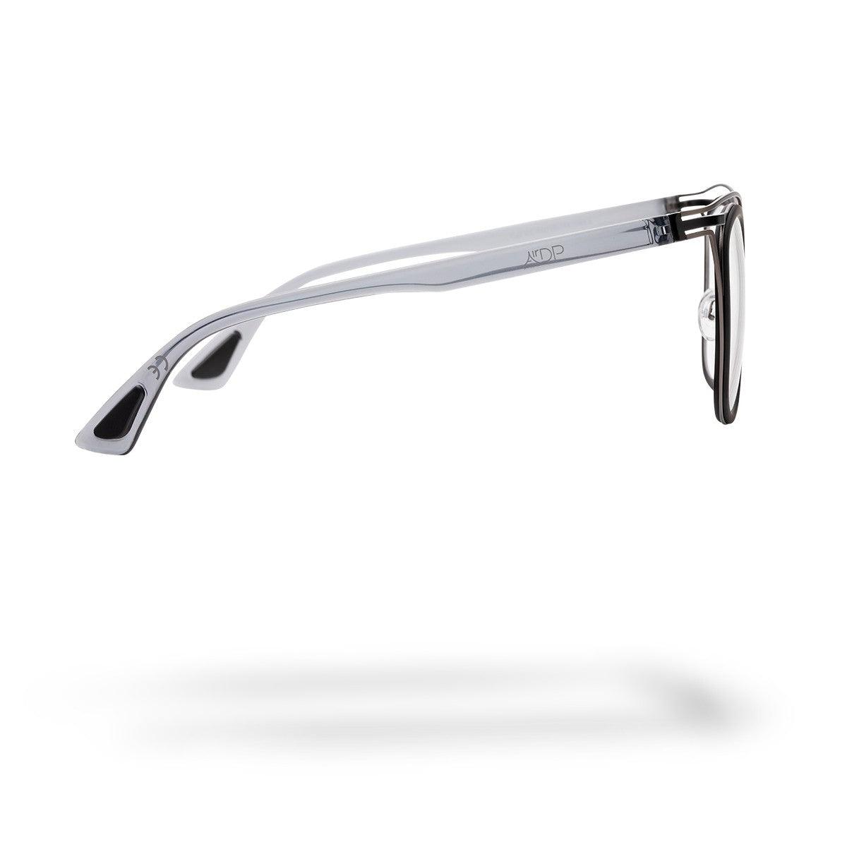 Occhiali eleganti FIJI C1, modello della collezione Combined, design sofisticato e accattivante.