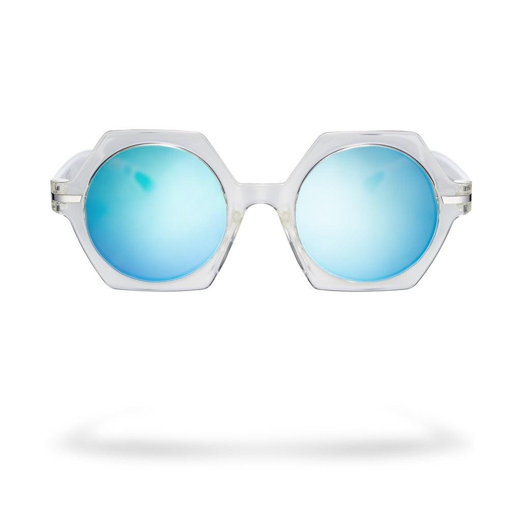 Occhiali da sole MARIA CHIARA C5 con lenti azzurre sfumate e design elegante, firmati Alessandro Del Piero.