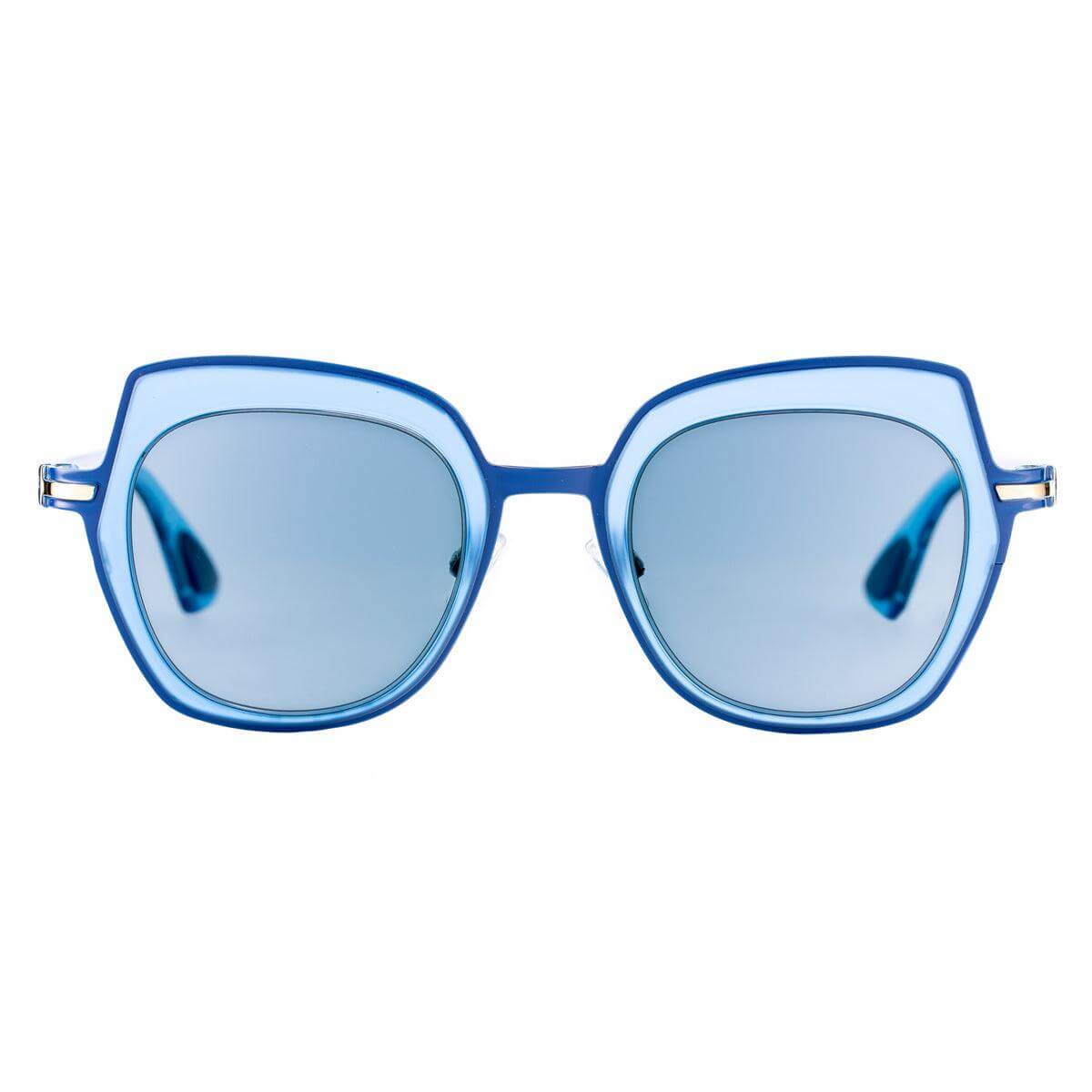 FLORENCE C5 blue sunglasses with an iconic design and lightweight ergonomic frame, perfect for a stylish summer look.