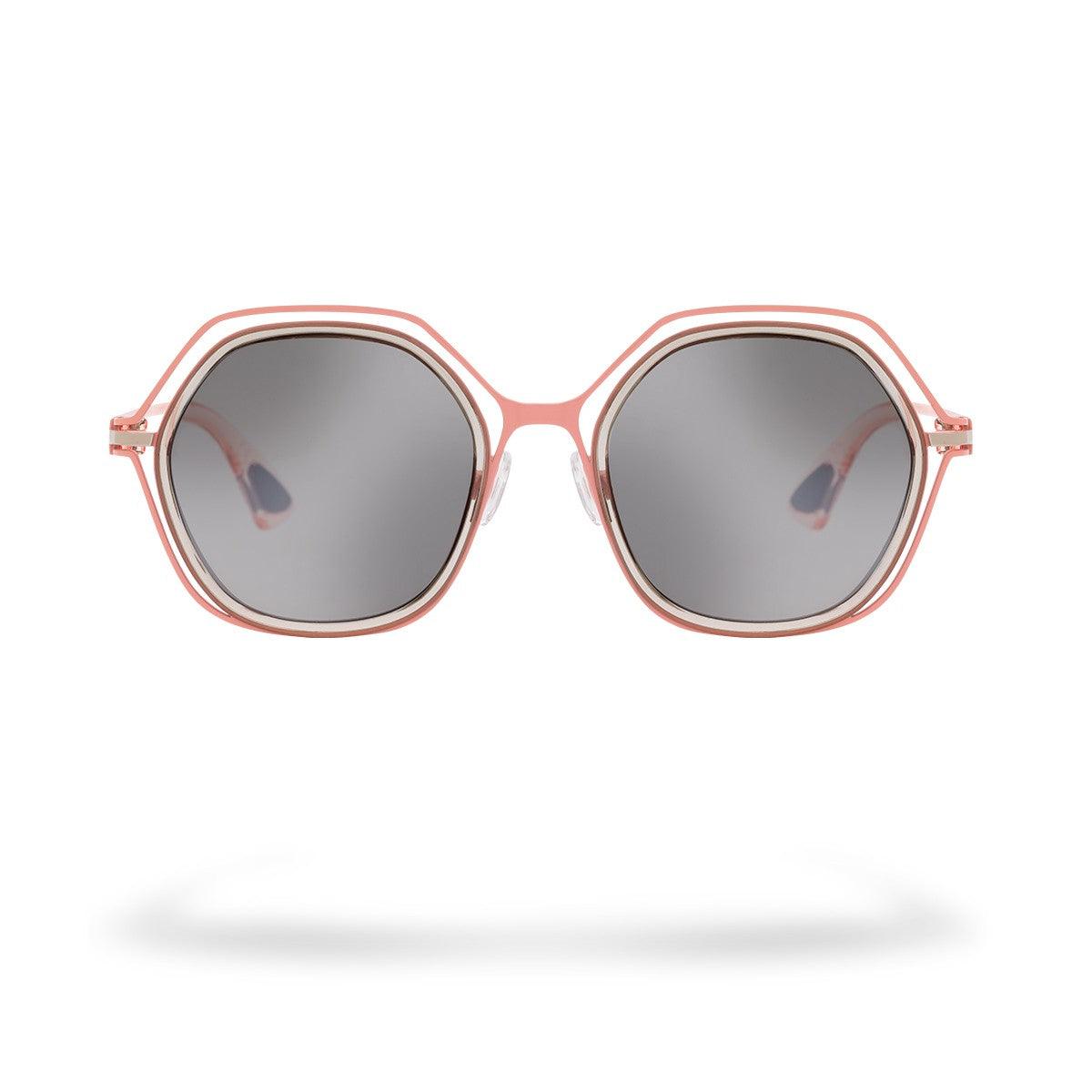 HAWAII C4 sunglasses featuring elegant and sophisticated designs with a striking combined collection.