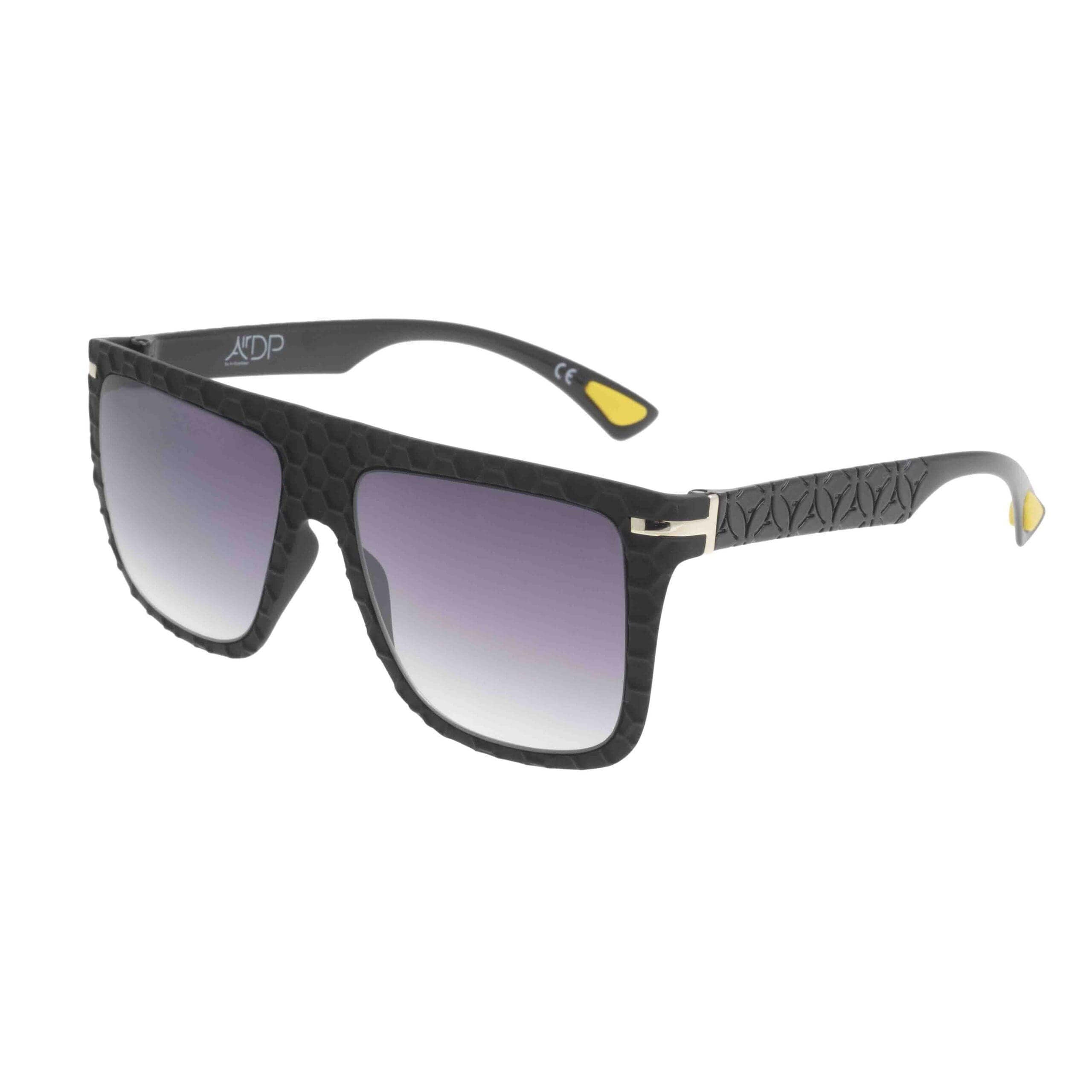 Occhiali KEVIN C1 con texture geometrica, design sofisticato e giochi di luci e ombre, ideale per ogni occasione.