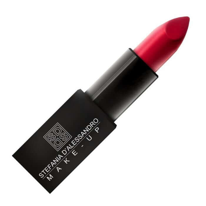 Stefania D'Alessandro Rossetto Red lipstick in matte velvety texture, 4 ml, ideal for deep satin lip makeup.