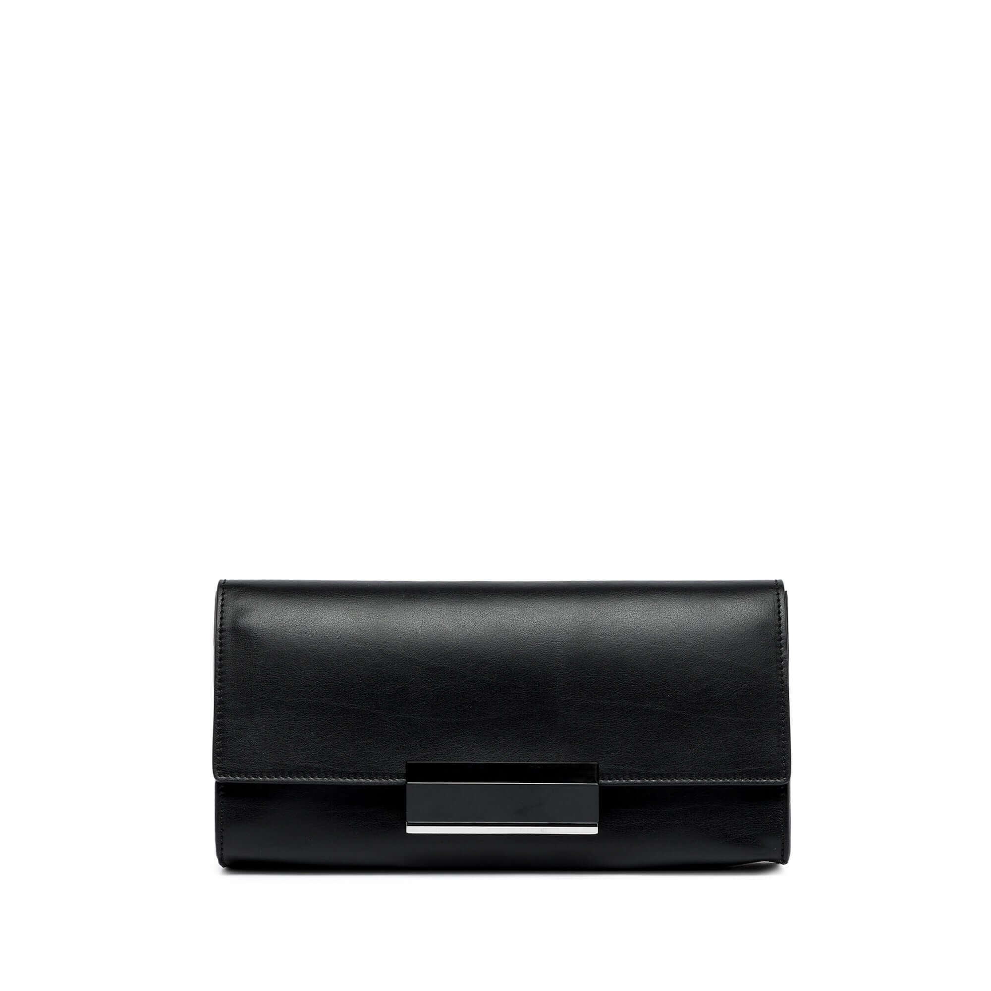 Elegant black leather clutch Lily by Gianni Chiarini with a snap closure and removable shoulder strap, dimensions 27x13x8 cm.