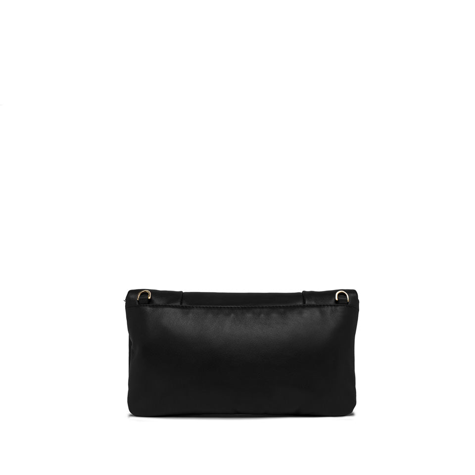 Glenda compact black bag in laminated leather with chain strap, perfect for chic evening outings.