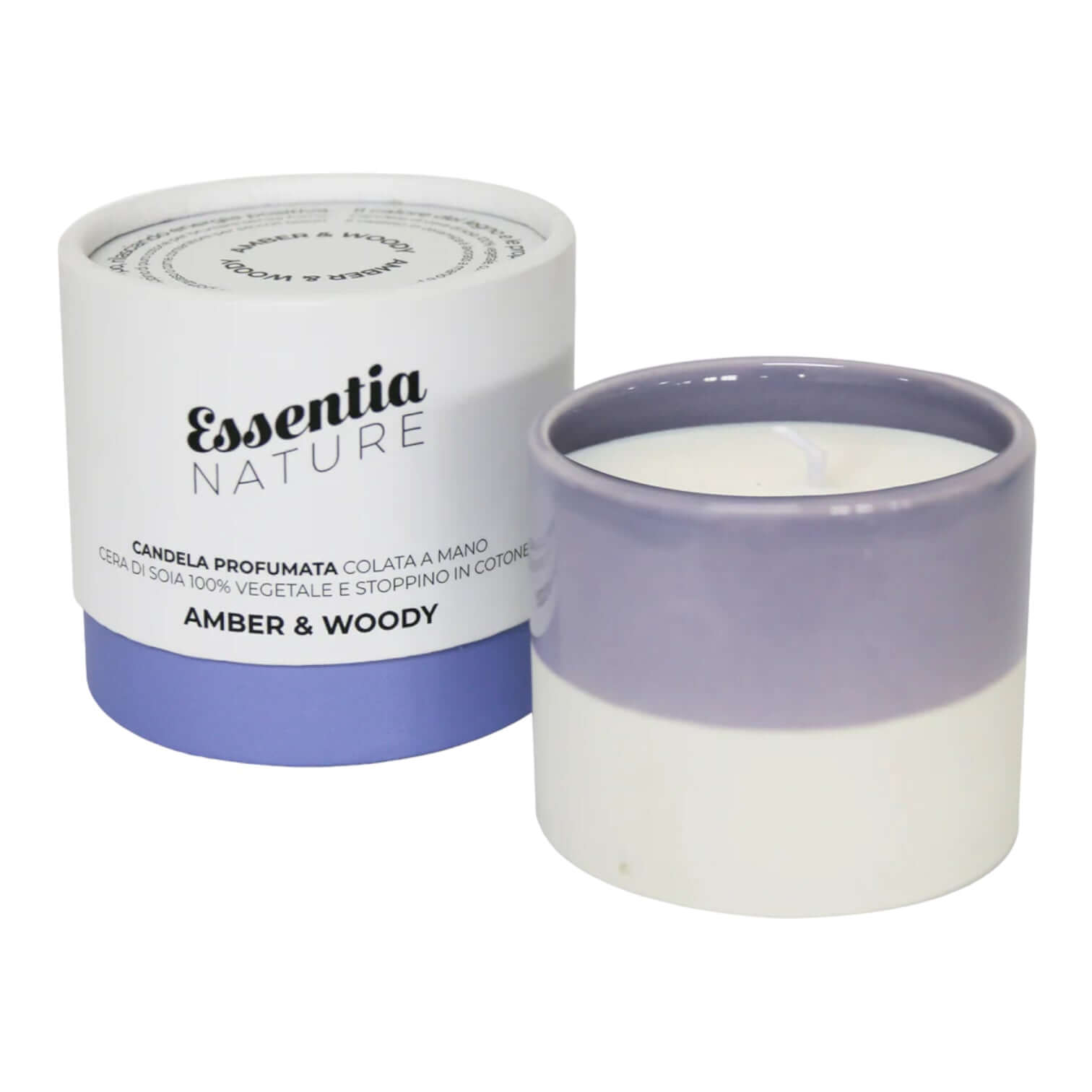 Amber & Woody scented candle by Essentia Nature in handcrafted ceramic container, featuring soy wax and natural cotton wick.