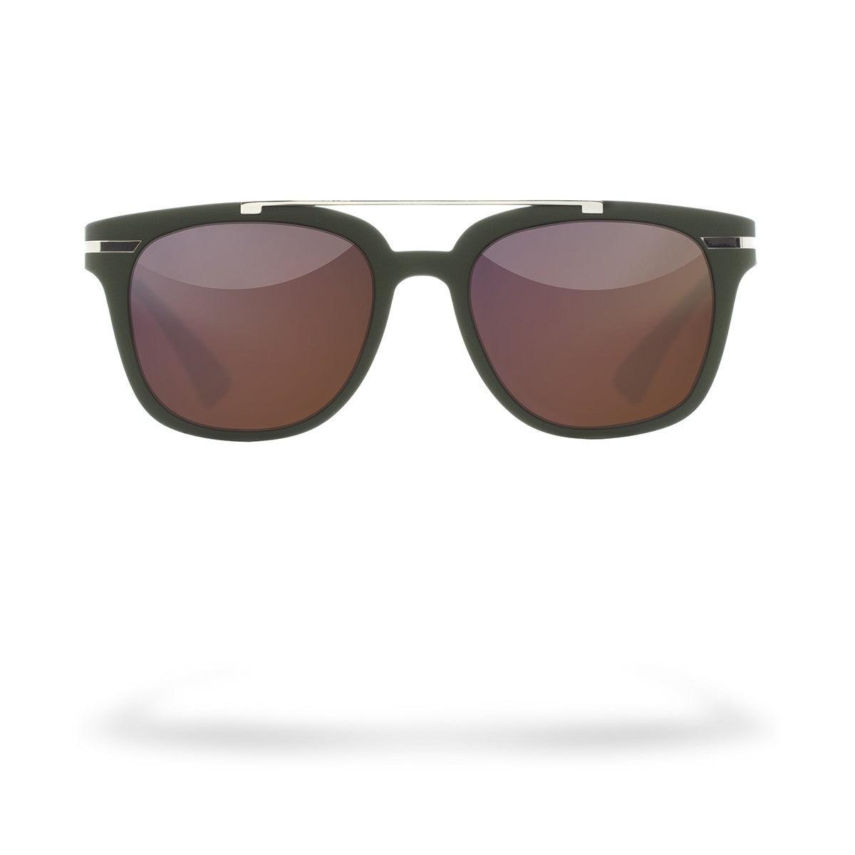 DAIVA C4 occhiali da sole dal design minimalista e raffinato, perfetti per ogni occasione.