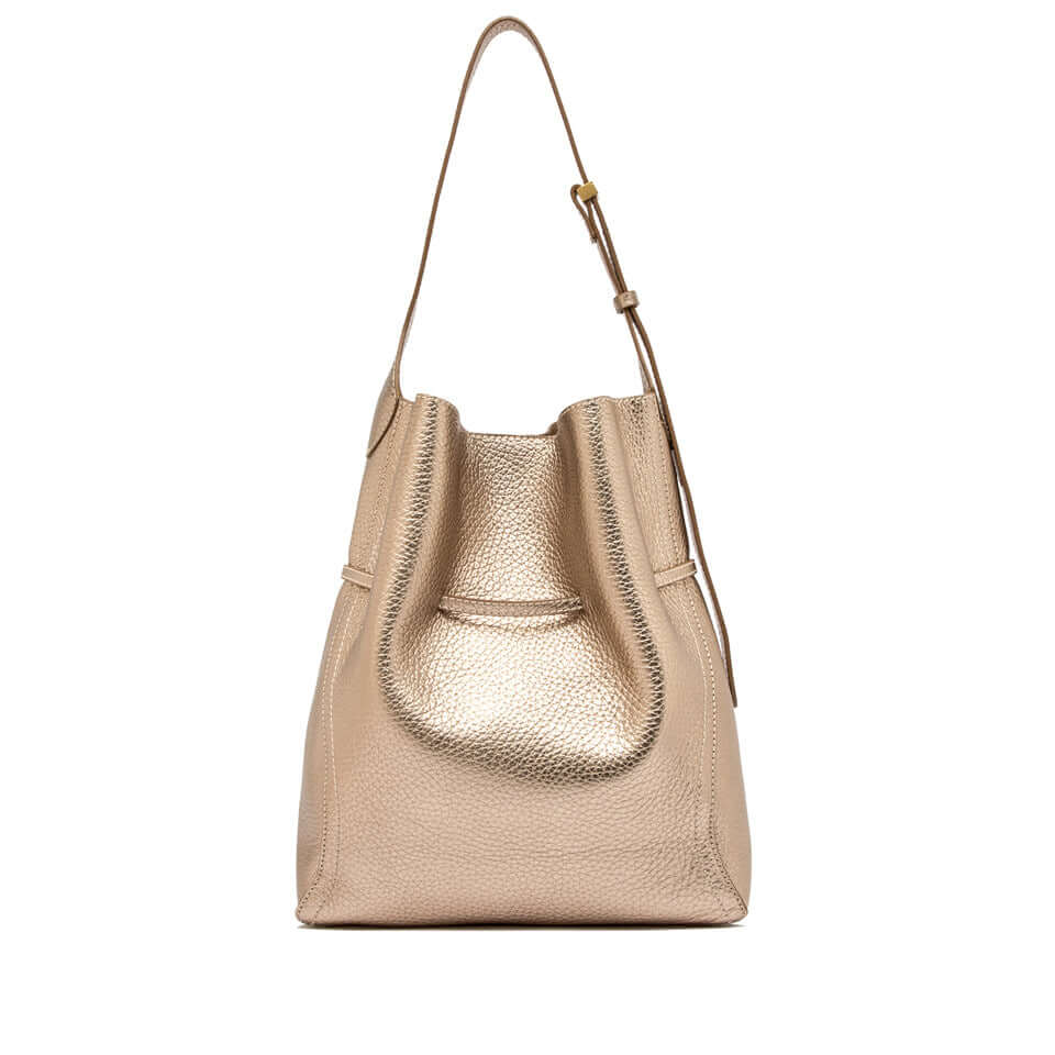 Borsa SIENNA di Gianni Chiarini Firenze in pelle double dalla grana maxi, con dettagli metallici.