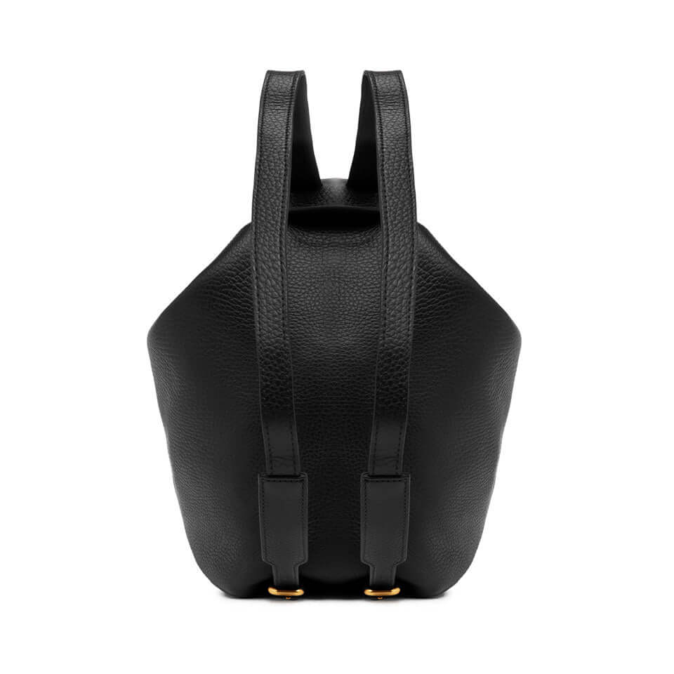 GUIA black leather backpack with soft lines and adjustable straps, perfect for casual looks.