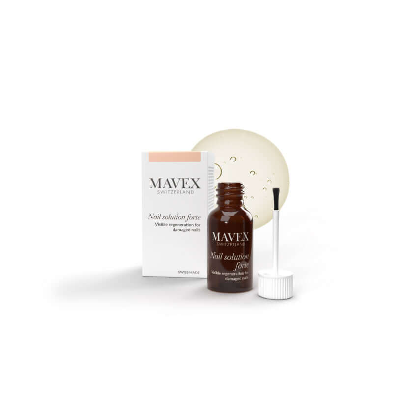 Mavex Nail Solution Forte for damaged nails with applicator, enhancing nail health and appearance.