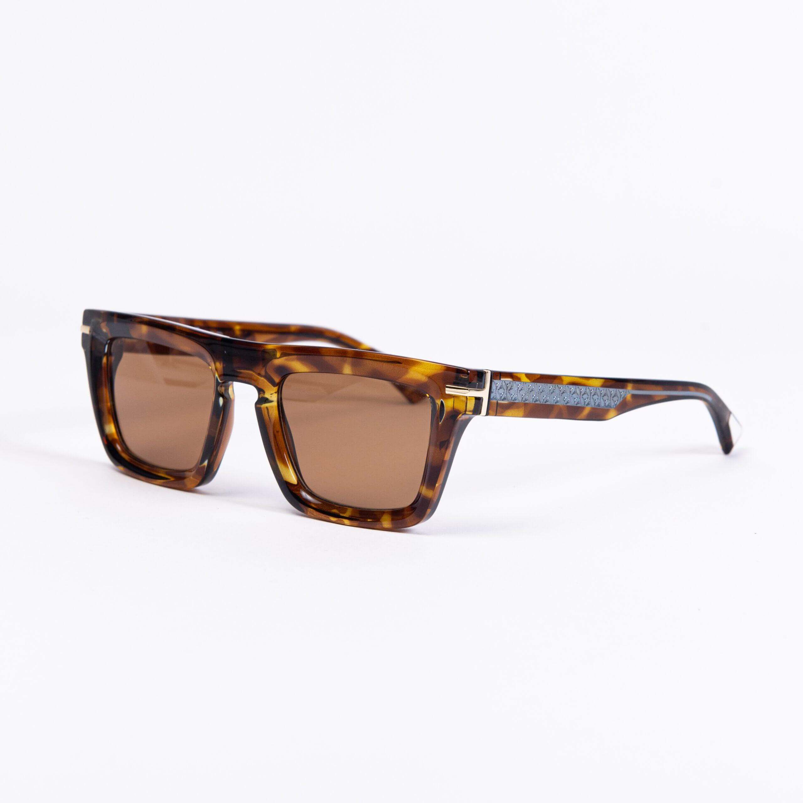 SOUTH BEACH C5 sunglasses with bold thickness and transparent brown frames by AirDP.