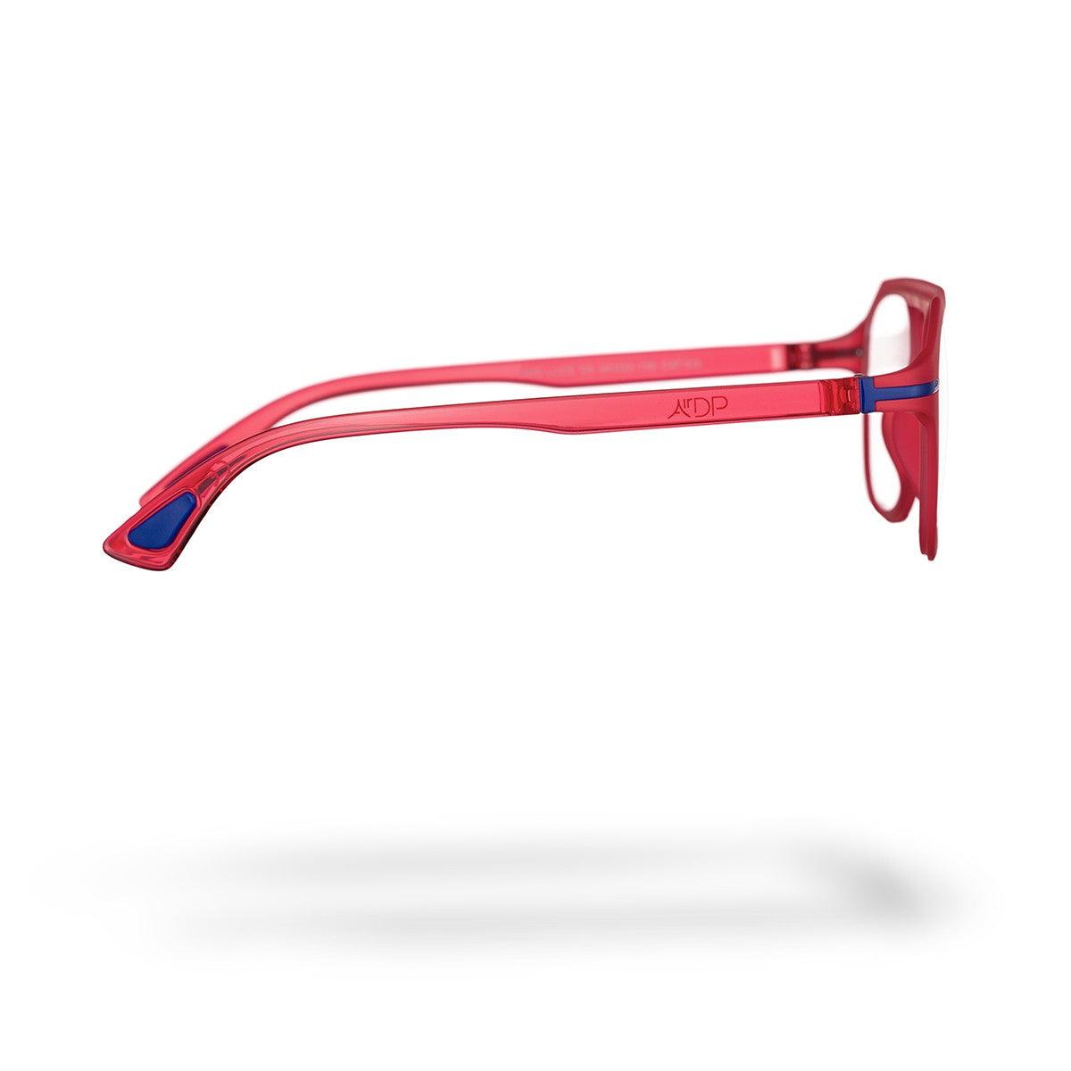 Occhiali da sole LUCE C5 con montatura rossa e dettagli blu, design iconico firmato Alessandro Del Piero.