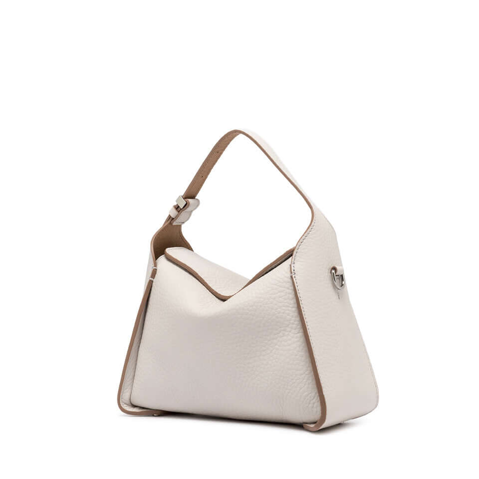 Elegante borsa Penelope in pelle double grana maxi, design a scatola, chiusura pratica, colore bianco.