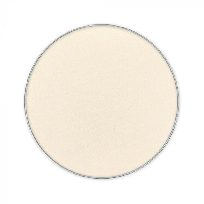 Ivory ombretto in a compact round shape, designed for high pigmentation and long-lasting wear, perfect for daily use.