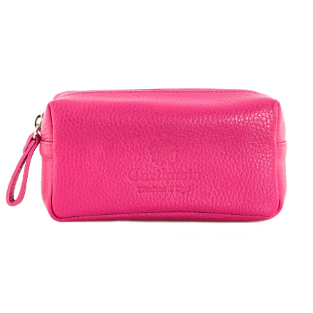 Borsello in pelle fuxia, 100% made in Italy, con zip e logo Carthusia, misura 16x8x6 cm.