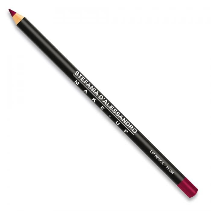 Stefania D'Alessandro Plum lip pencil for bold makeup, ideal under red, violet, or burgundy lipsticks.