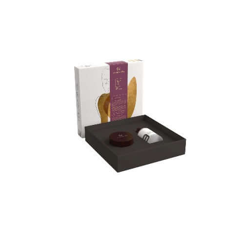 Anti Age Program Kit featuring Siero anti aging and rich cream in eco-friendly packaging.