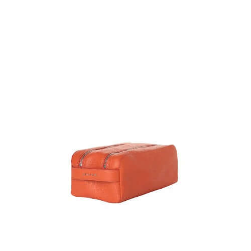 Beauty Case Micron in Pelle, orange leather travel case with zip closures and side handle, made in Italy.