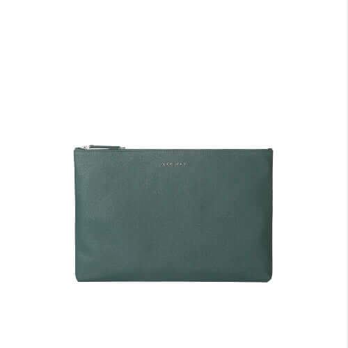 Borsa a mano portadocumenti Micron in pelle verde, dimensioni compatte, eleganza Made in Italy.
