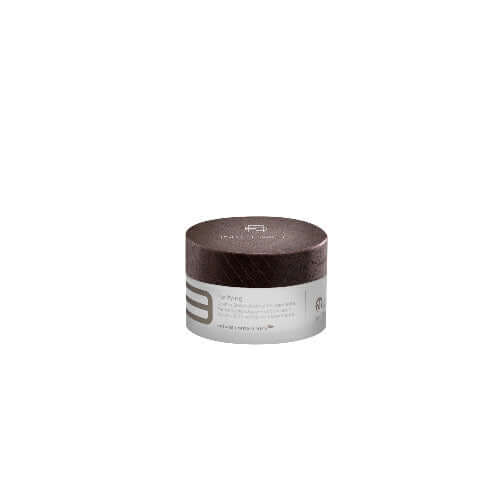 Crema Detossinante Ossigenante per pelle idratata e purificata, 50 ml, con complesso multivitaminico.